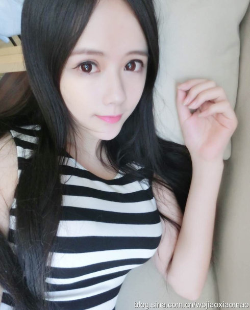 湖大21歲?；ㄇ巴购舐N無懼走光